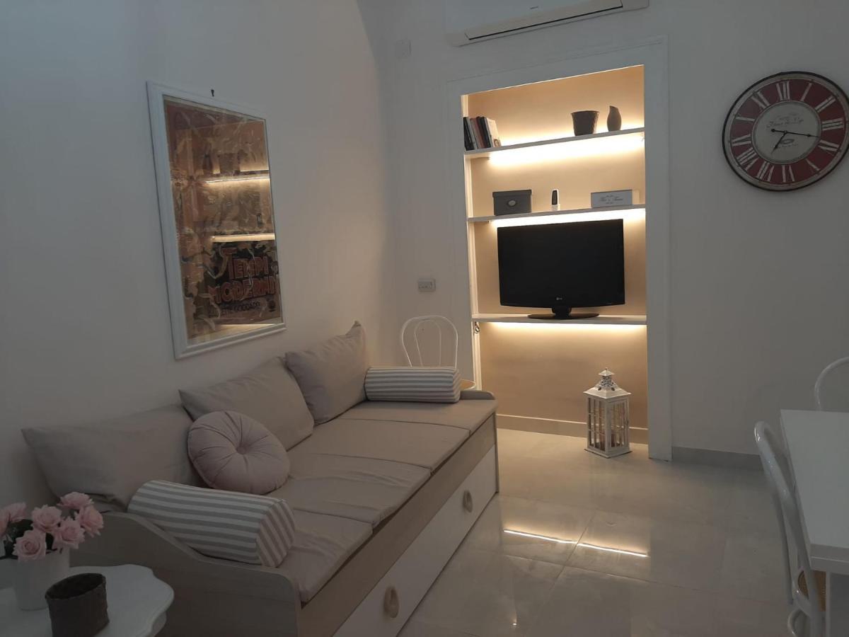 La Vie En Rose - Casa Vacanze Diamante Exterior foto